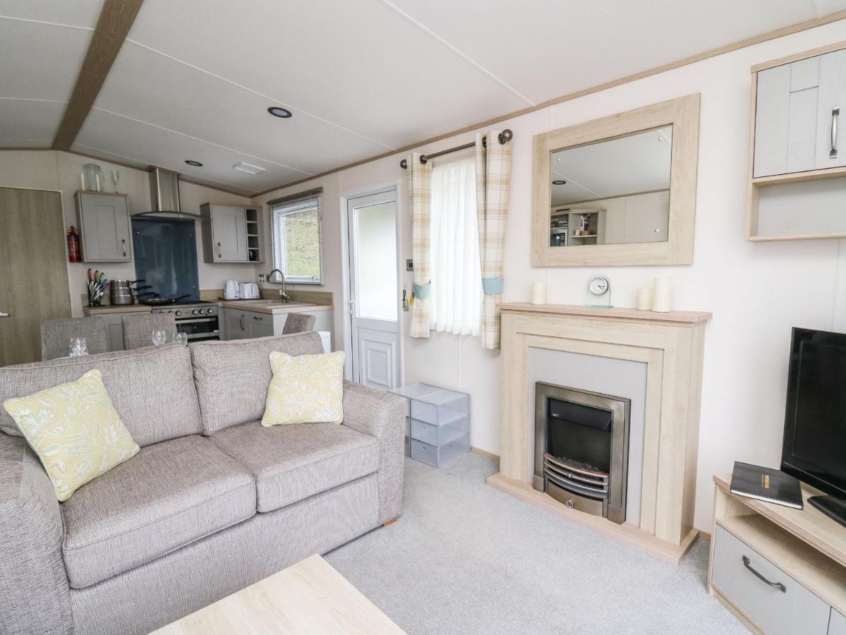 Balmoral Villa Pendine Luaran gambar