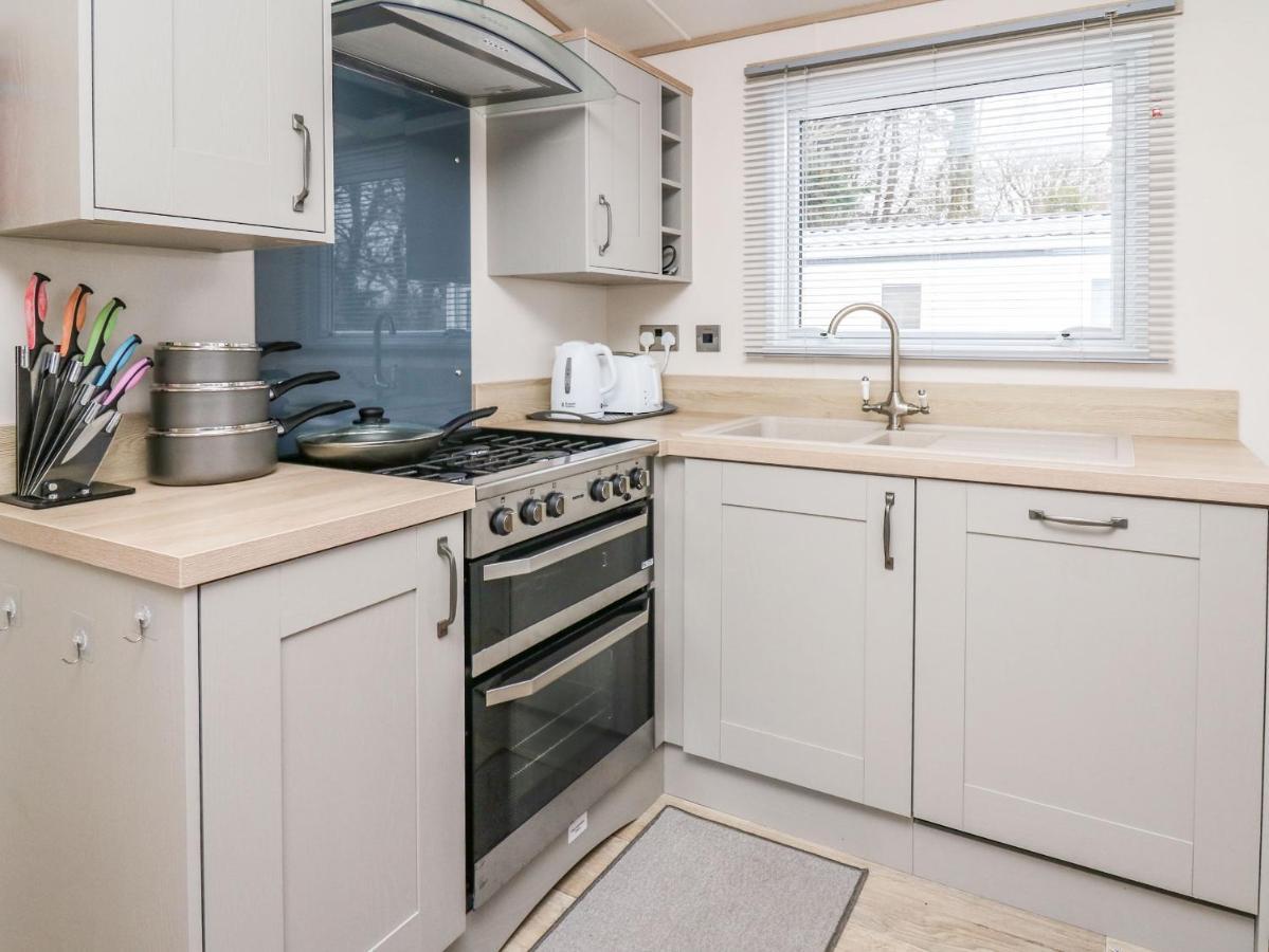 Balmoral Villa Pendine Luaran gambar